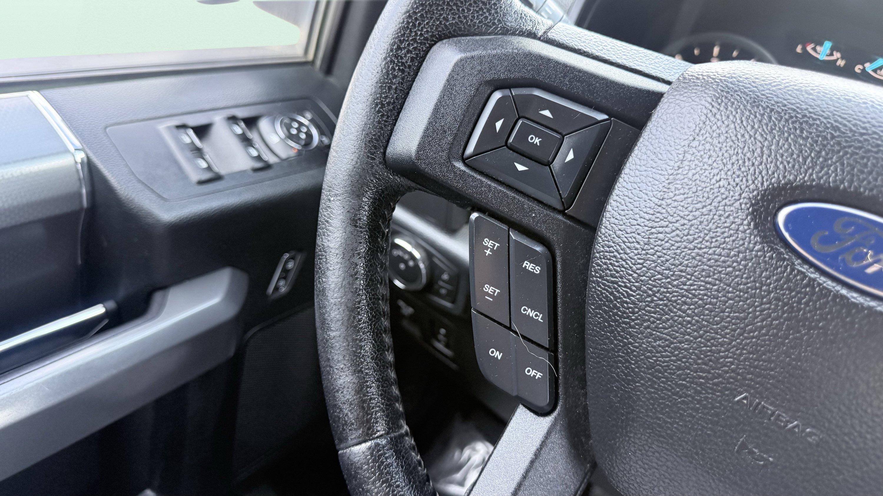 Used 2016 Ford F150 XLT w/ Equipment Group 301A Mid RWD image 51