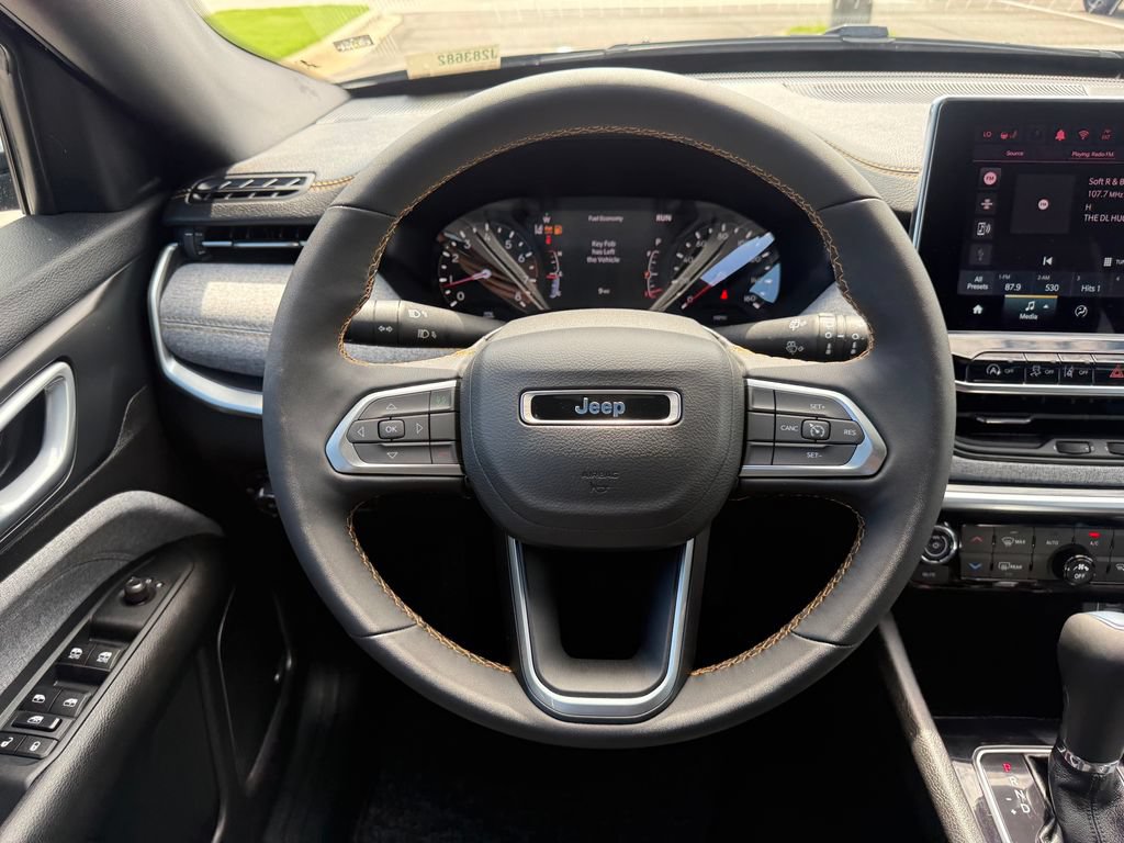 New 2026 Jeep Compass Latitude AWD/4WD image 9