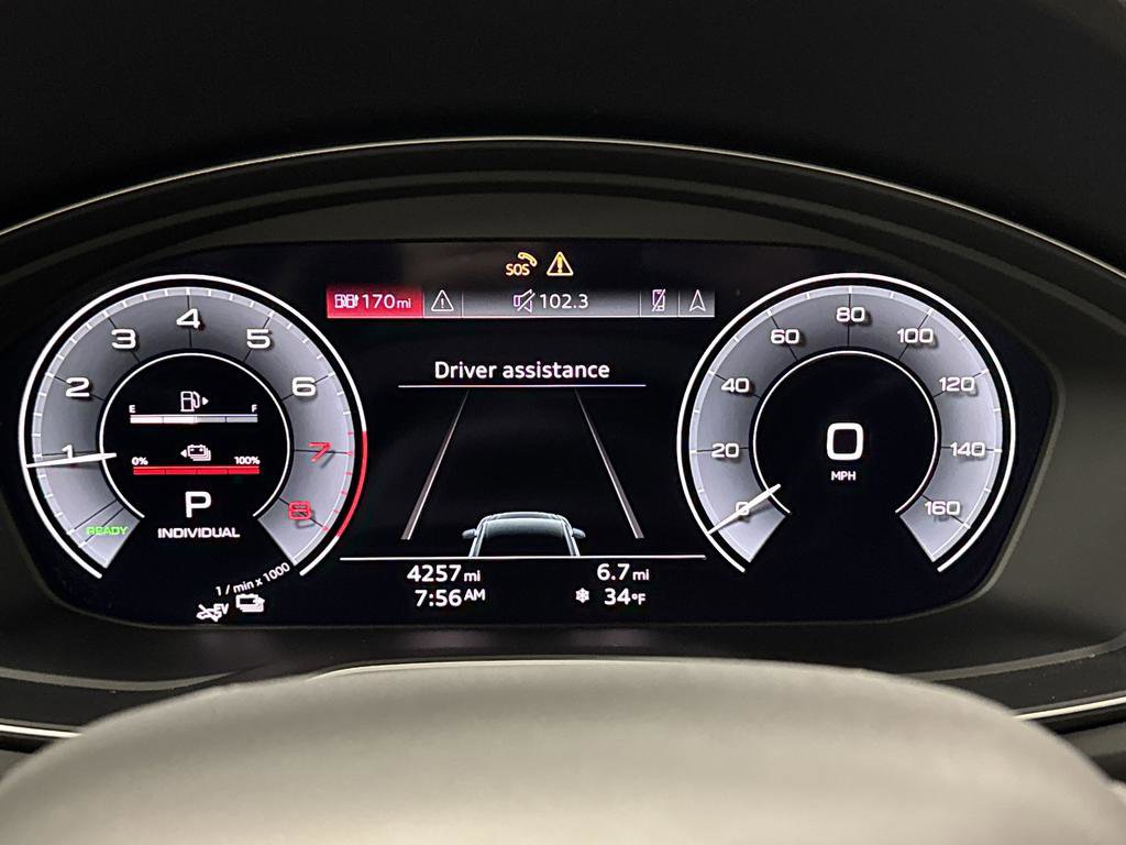 Used 2023 Audi Q5 e Premium Plus w/ Premium Plus Package image 18