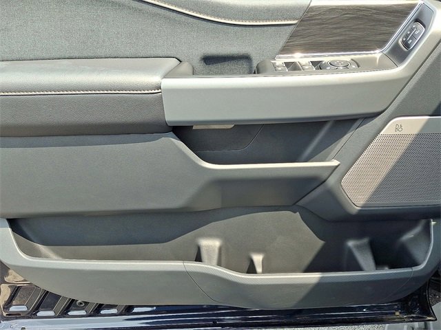 New 2025 Ford F150 Lightning Lariat image 8