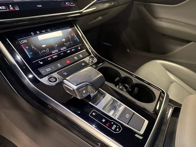 Used 2022 Audi Q7 3.0T Premium Plus w/ Premium Plus Package AWD/4WD image 25