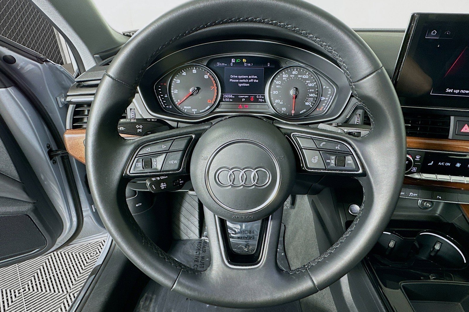 Used 2023 Audi A4 2.0T Premium w/ Convenience Package AWD/4WD image 19