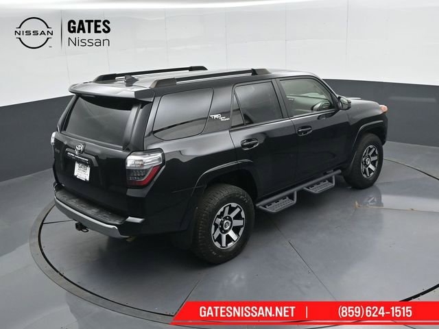 Used 2022 Toyota 4Runner TRD Off-Road AWD/4WD image 41