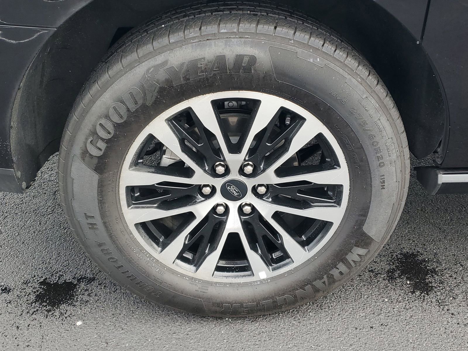 Certified 2025 Ford Expedition Max Platinum AWD/4WD image 5