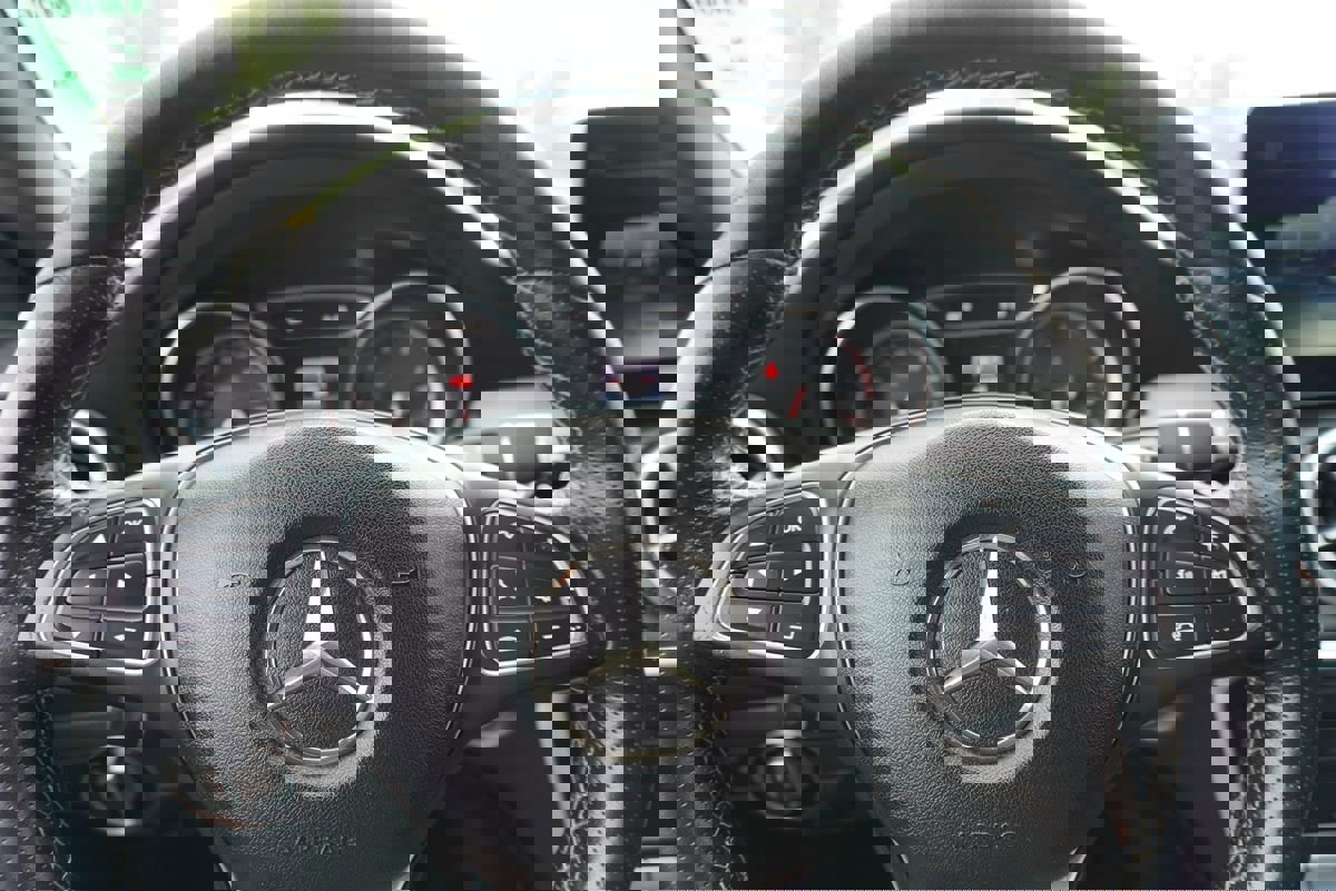 Used 2018 Mercedes-Benz CLA 250 image 27