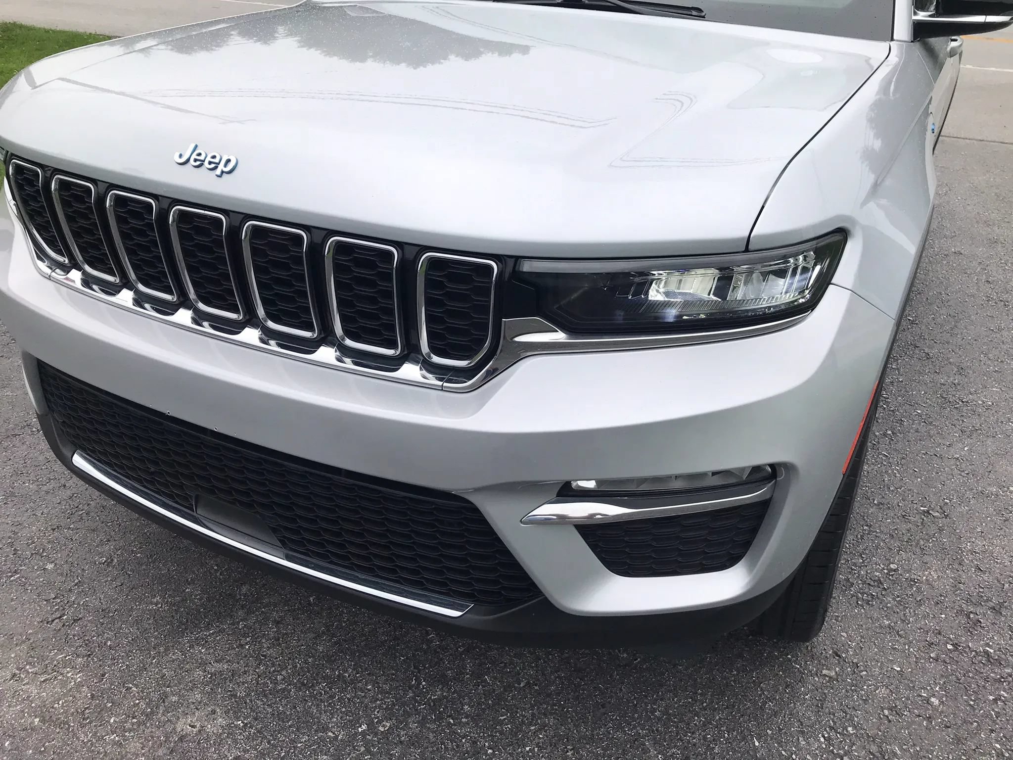 Used 2023 Jeep Grand Cherokee 4WD 4xe image 71