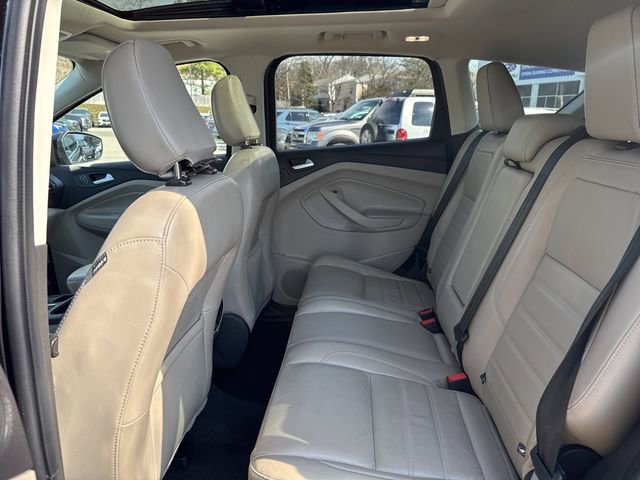 Used 2019 Ford Escape Titanium AWD/4WD image 23