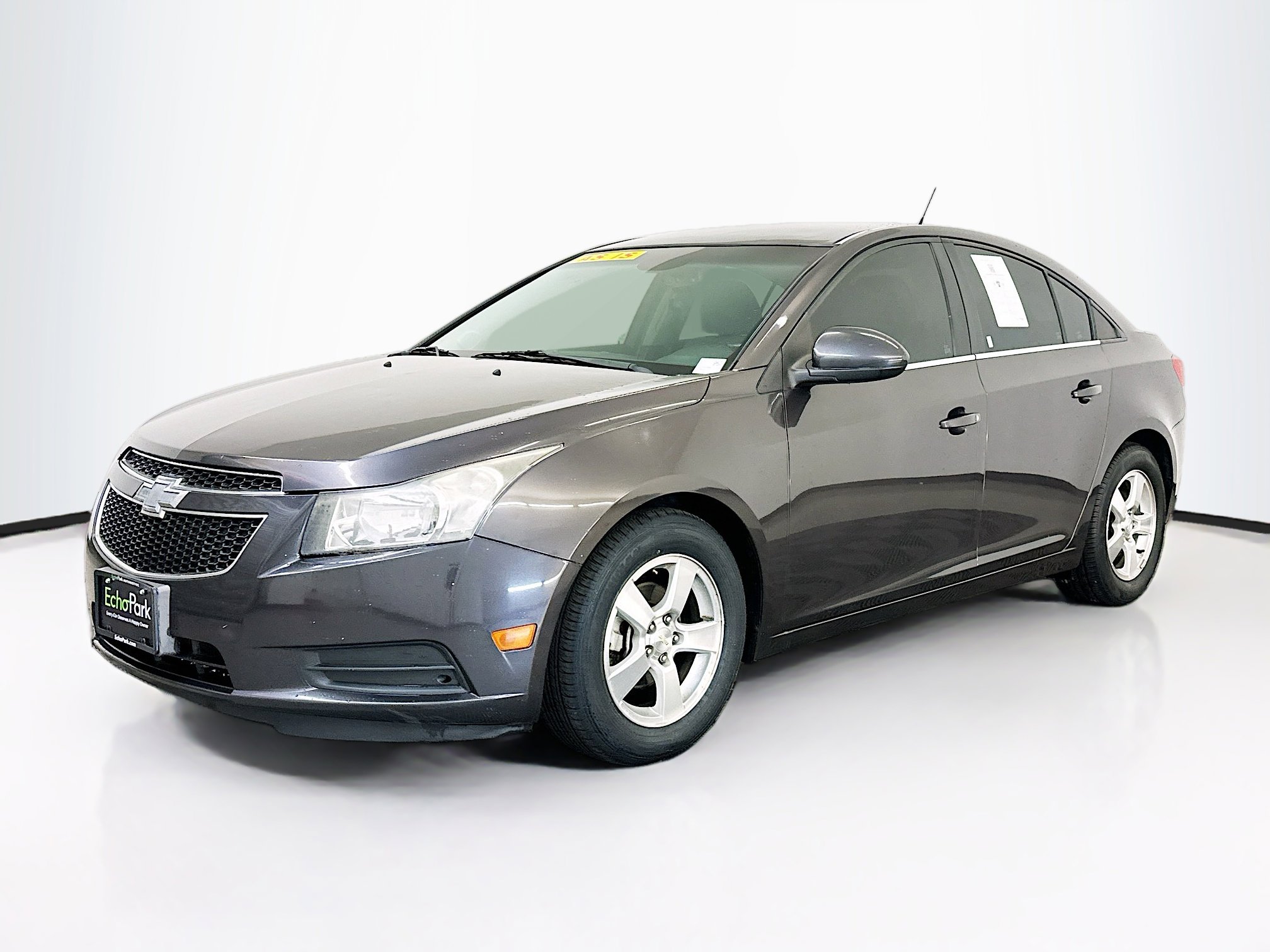 Used 2014 Chevrolet Cruze LT FWD image 3