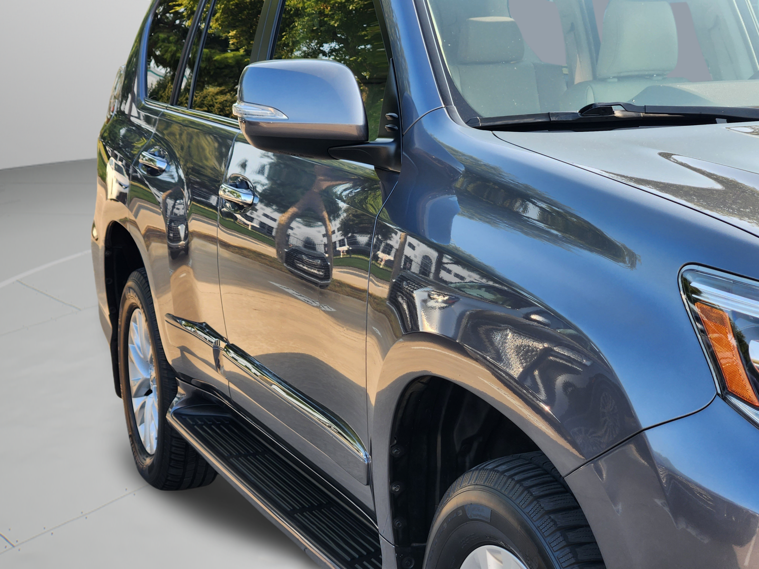 Used 2017 Lexus GX 460 AWD/4WD image 32