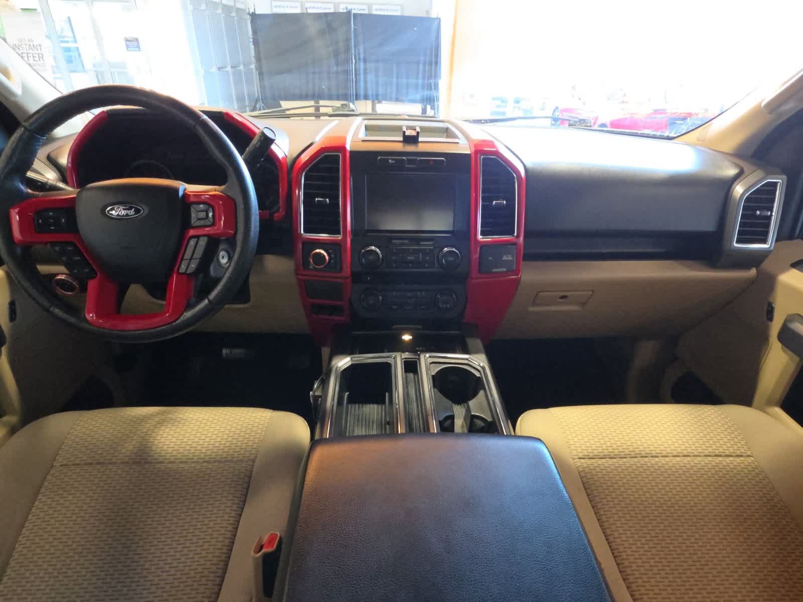 Used 2015 Ford F150 XLT w/ Equipment Group 302A Luxury AWD/4WD image 28