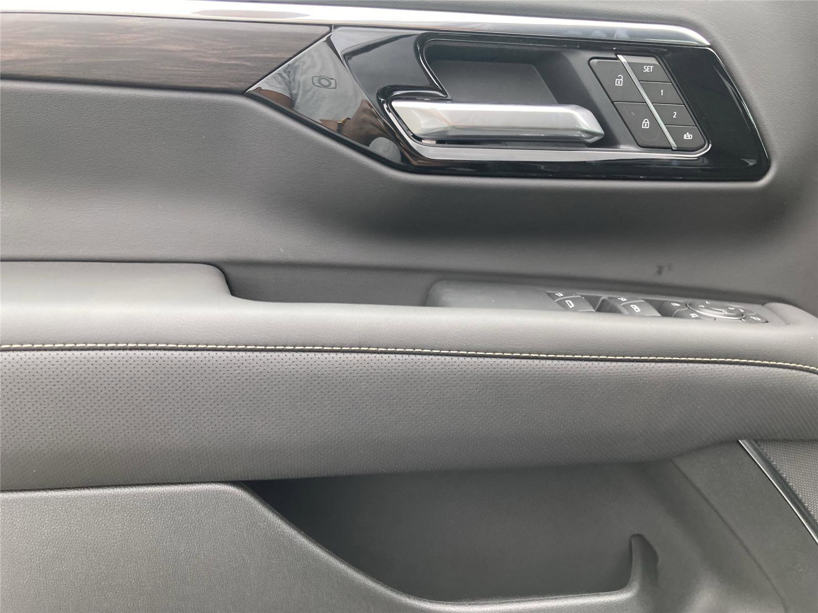 New 2026 Chevrolet Tahoe Premier image 24