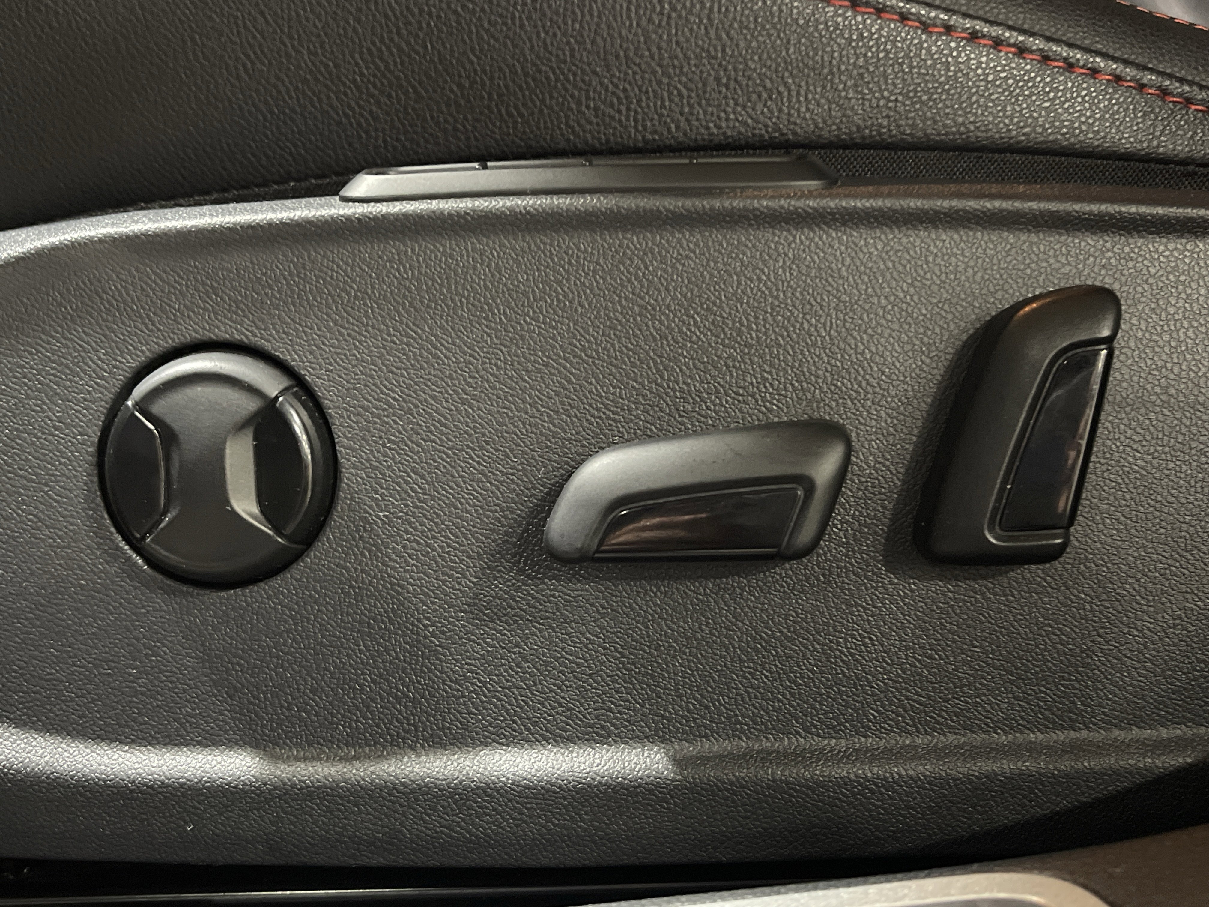 Used 2022 Volkswagen Jetta GLI Autobahn image 10