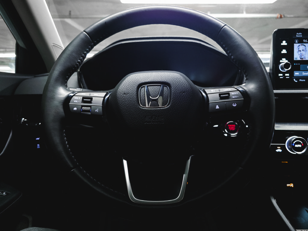 Used 2023 Honda CR-V EX-L image 21