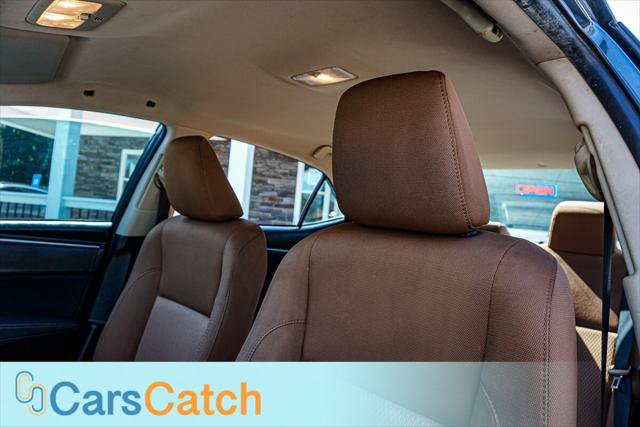 Used 2015 Toyota Corolla LE FWD image 21