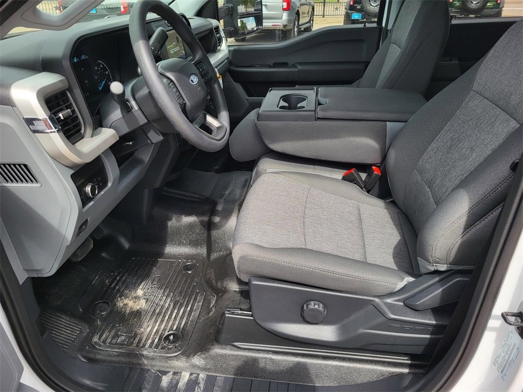 New 2026 Ford F250 XL image 8