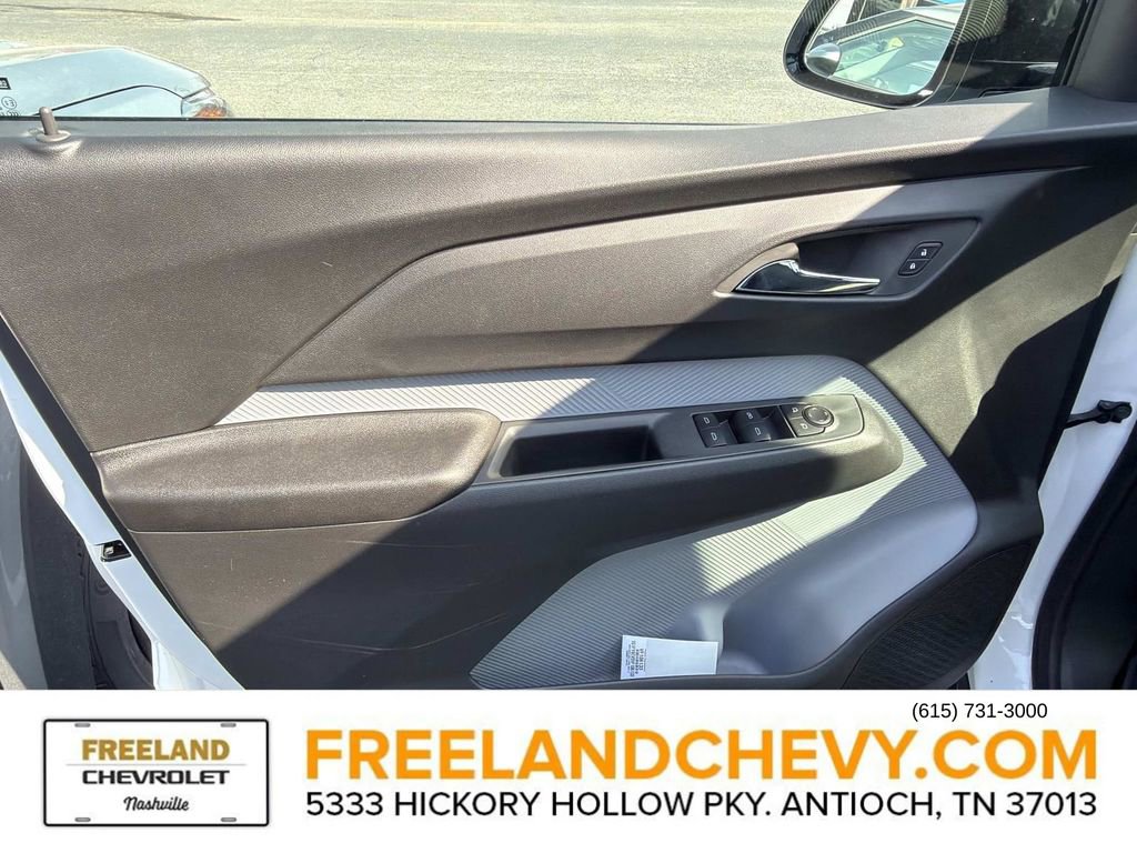 New 2027 Chevrolet Bolt LT w/ Comfort Package image 16