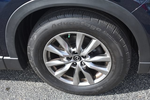 Used 2018 MAZDA CX-9 Touring w/ Touring Premium Package FWD image 11