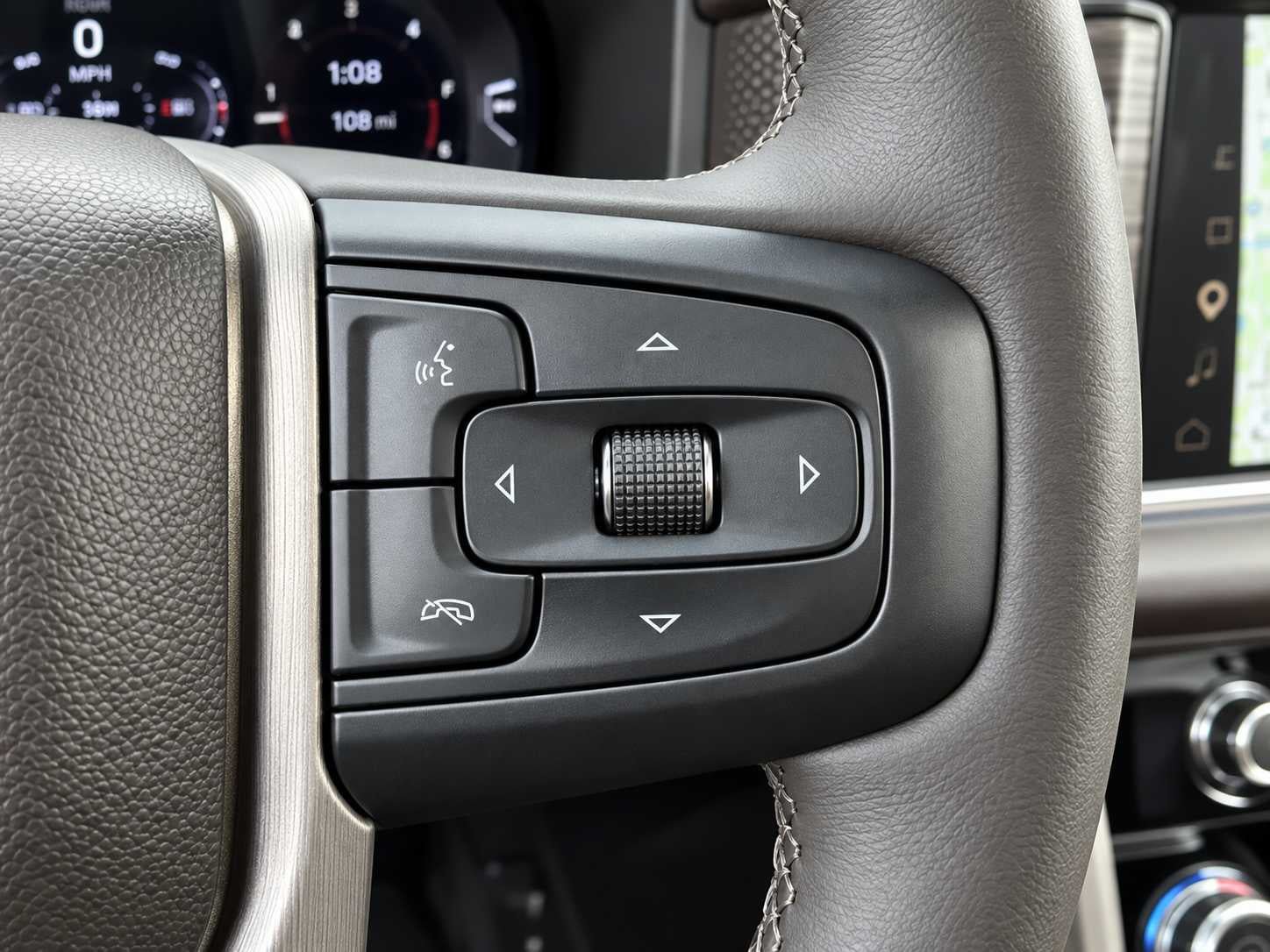 Used 2023 GMC Yukon Denali AWD/4WD image 18
