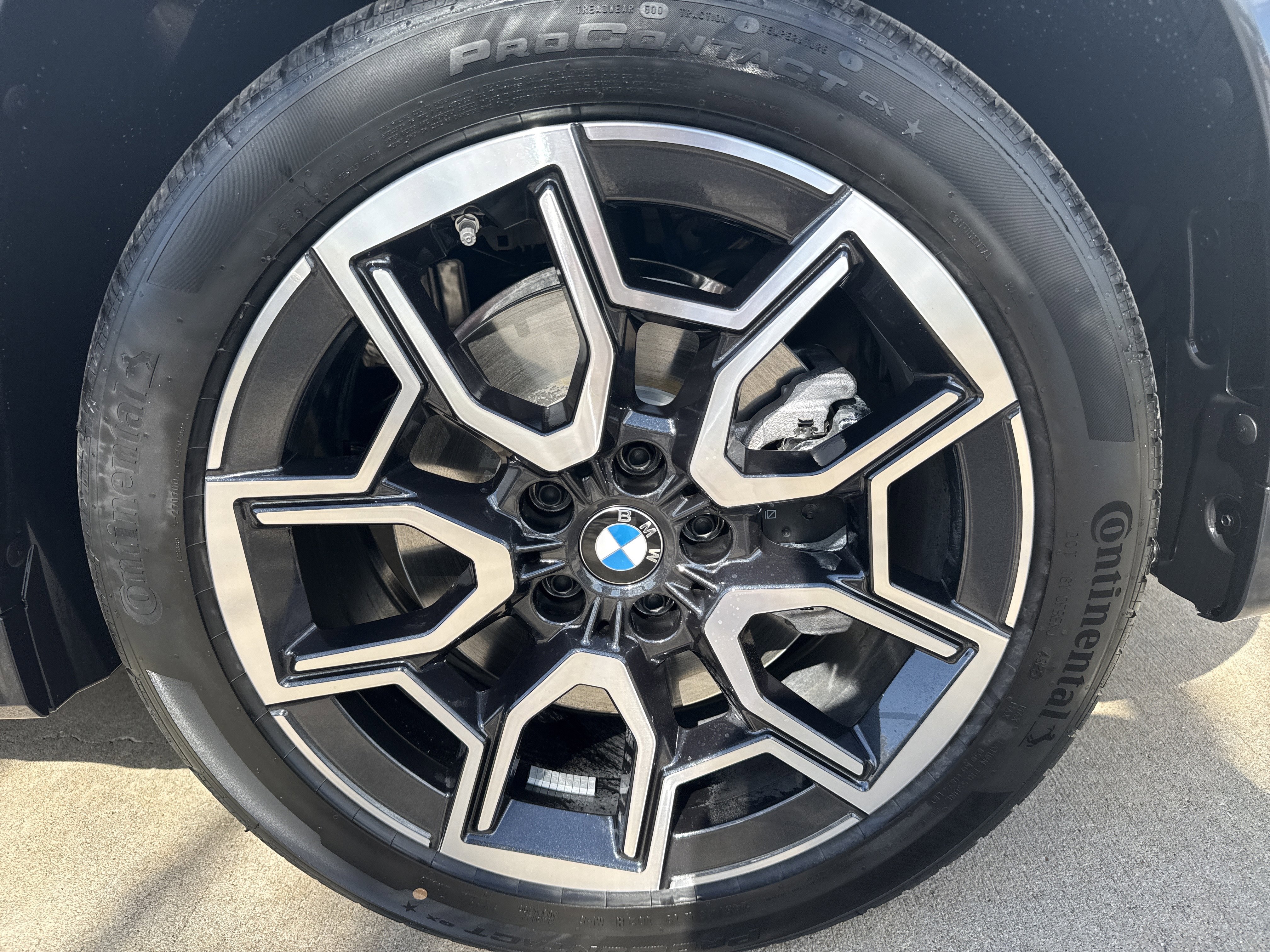 New 2026 BMW X1 xDrive28i w/ Convenience Package AWD/4WD image 25