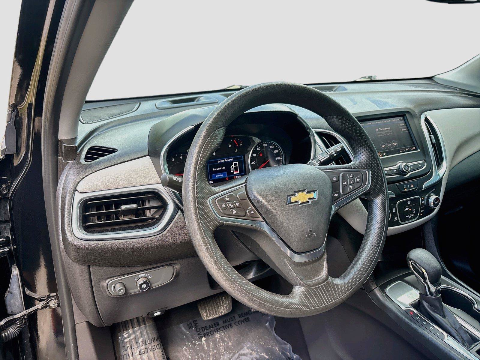 Used 2024 Chevrolet Equinox LS w/ LS Convenience Package FWD image 30
