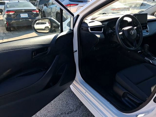Certified 2025 Toyota Corolla LE image 9