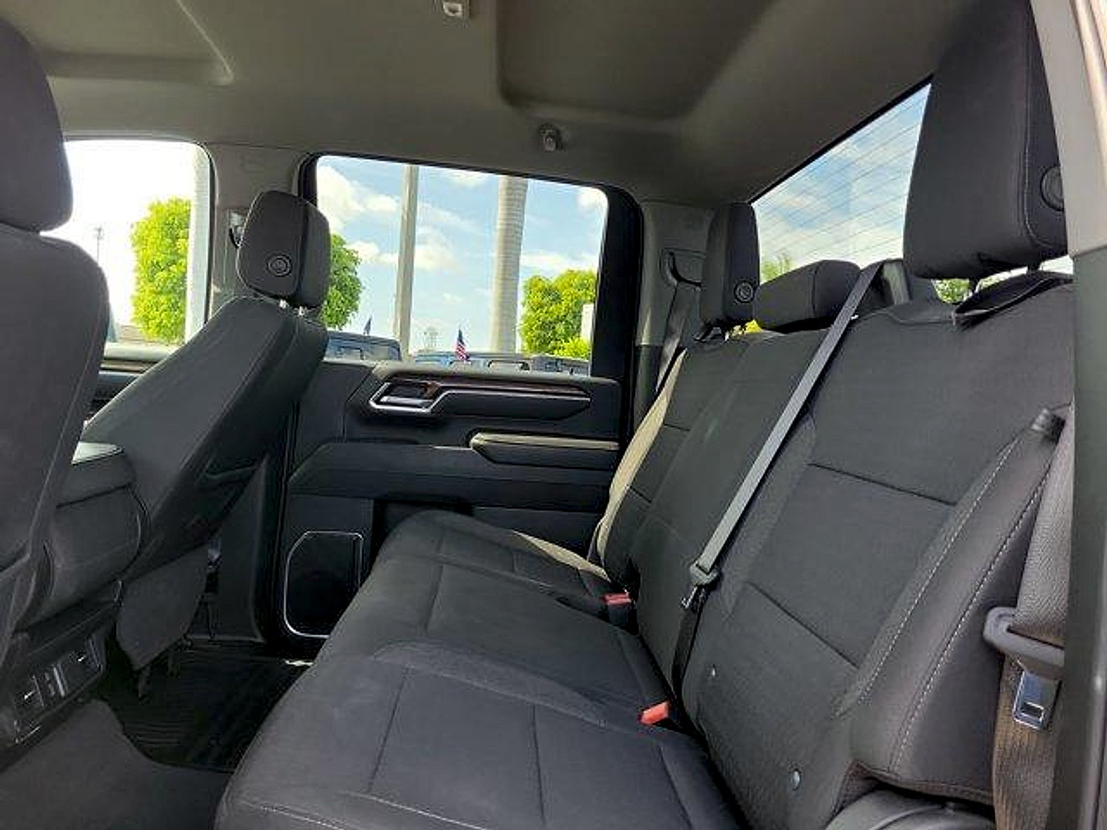 Used 2025 Chevrolet Silverado 2500 LT w/ Convenience Package AWD/4WD image 21