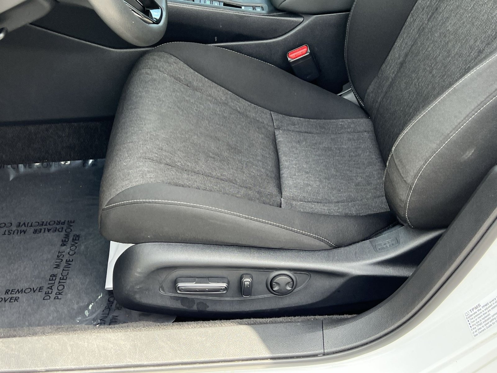 Used 2023 Honda Accord EX image 15