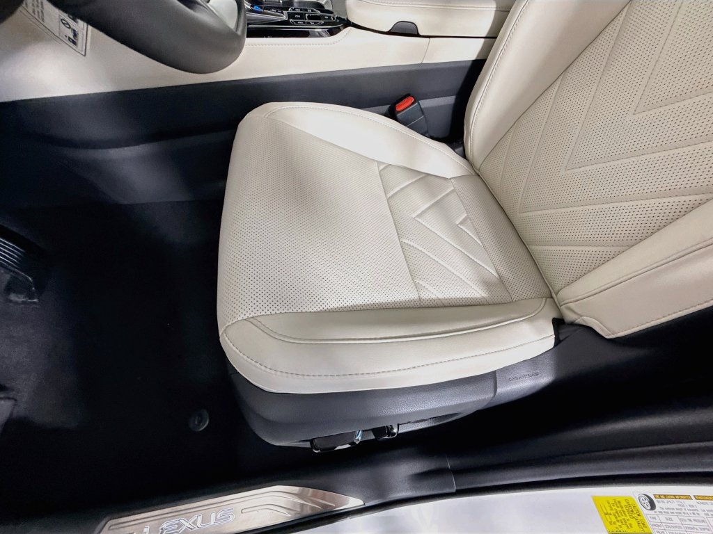New 2026 Lexus NX 450h+ AWD w/ Accessory Package (K3) image 21