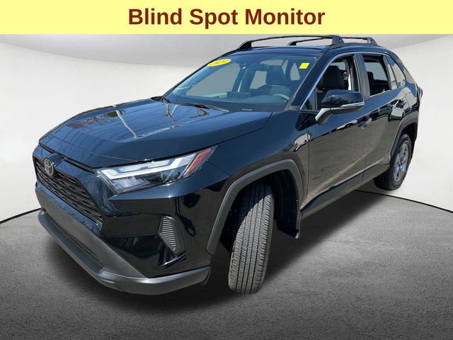 Used 2025 Toyota RAV4 XLE image 5