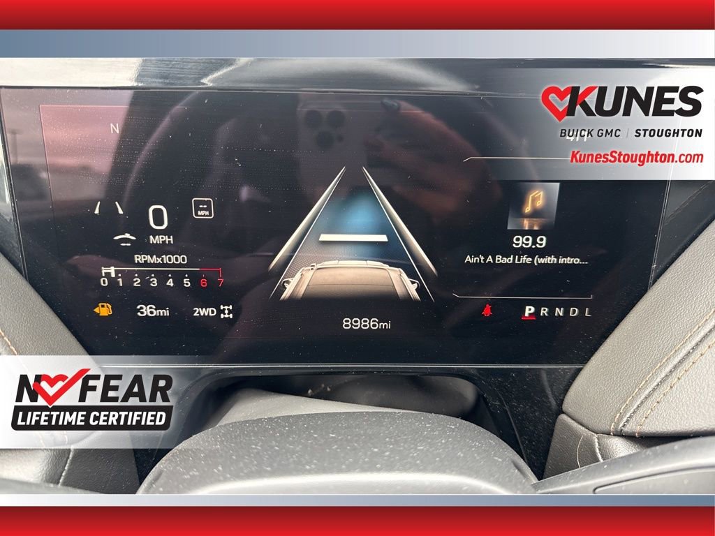 Used 2025 GMC Yukon XL AT4 image 26