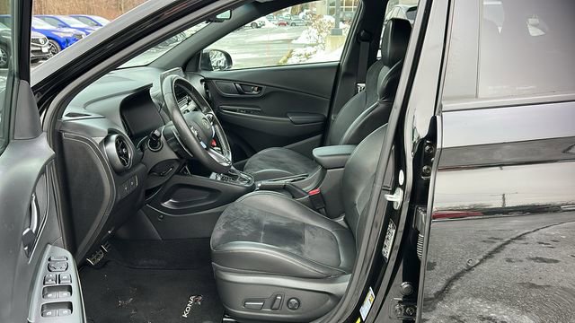 Used 2022 Hyundai Kona N image 9