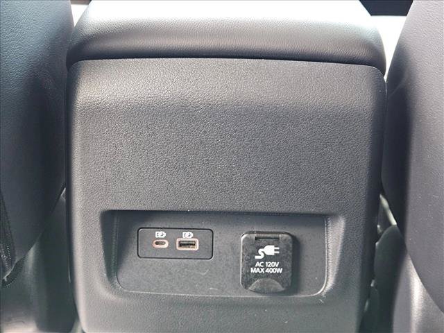 Used 2025 Nissan Frontier SL RWD image 22