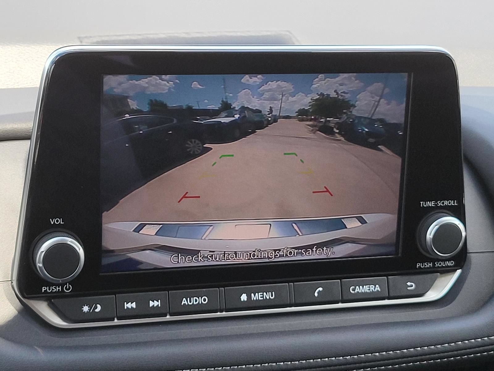 Used 2026 Nissan Rogue SV FWD image 23