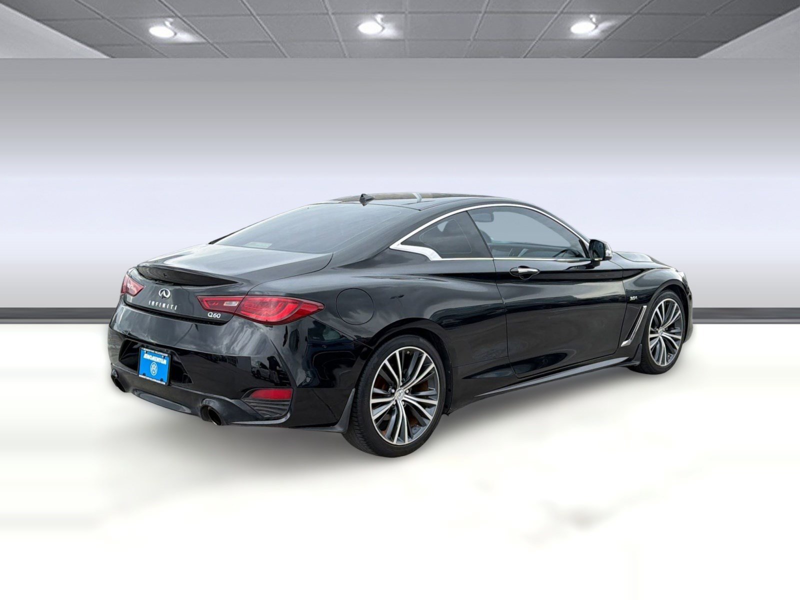 Used 2018 INFINITI Q60 3.0t Luxe w/ Sensory Package 3.0T Luxe image 9