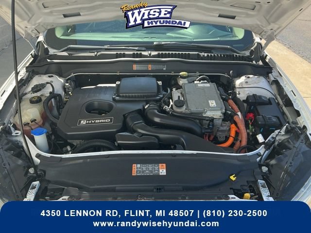 Used 2019 Ford Fusion SE FWD image 23