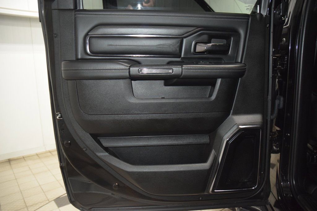 Used 2024 RAM 2500 Limited image 45