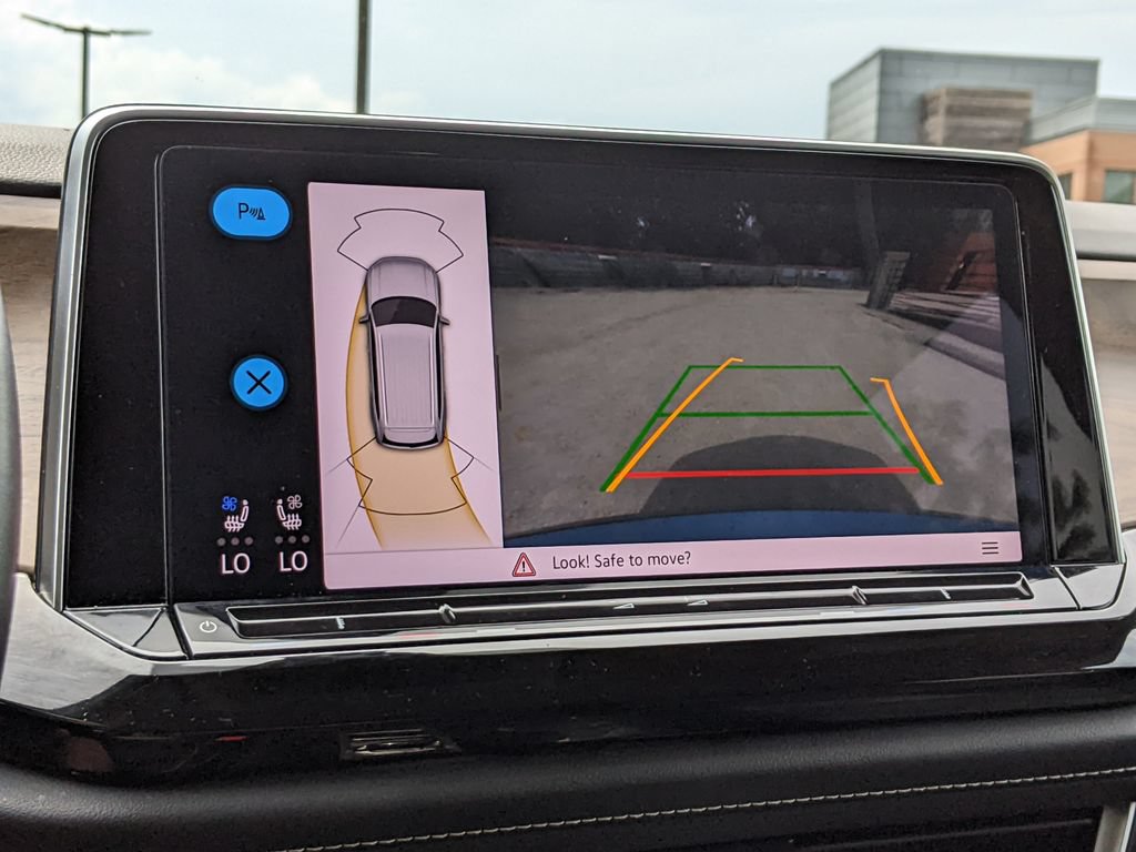 Certified 2024 Volkswagen Atlas SE FWD image 16