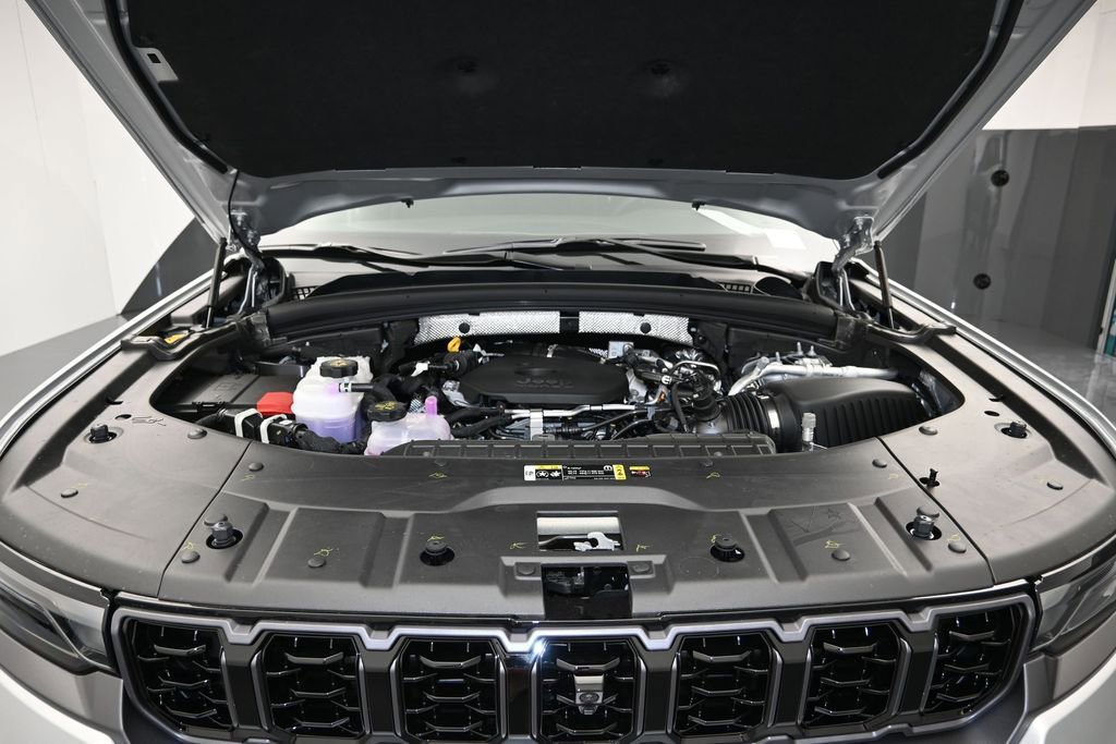 New 2026 Jeep Grand Cherokee Limited AWD/4WD image 27