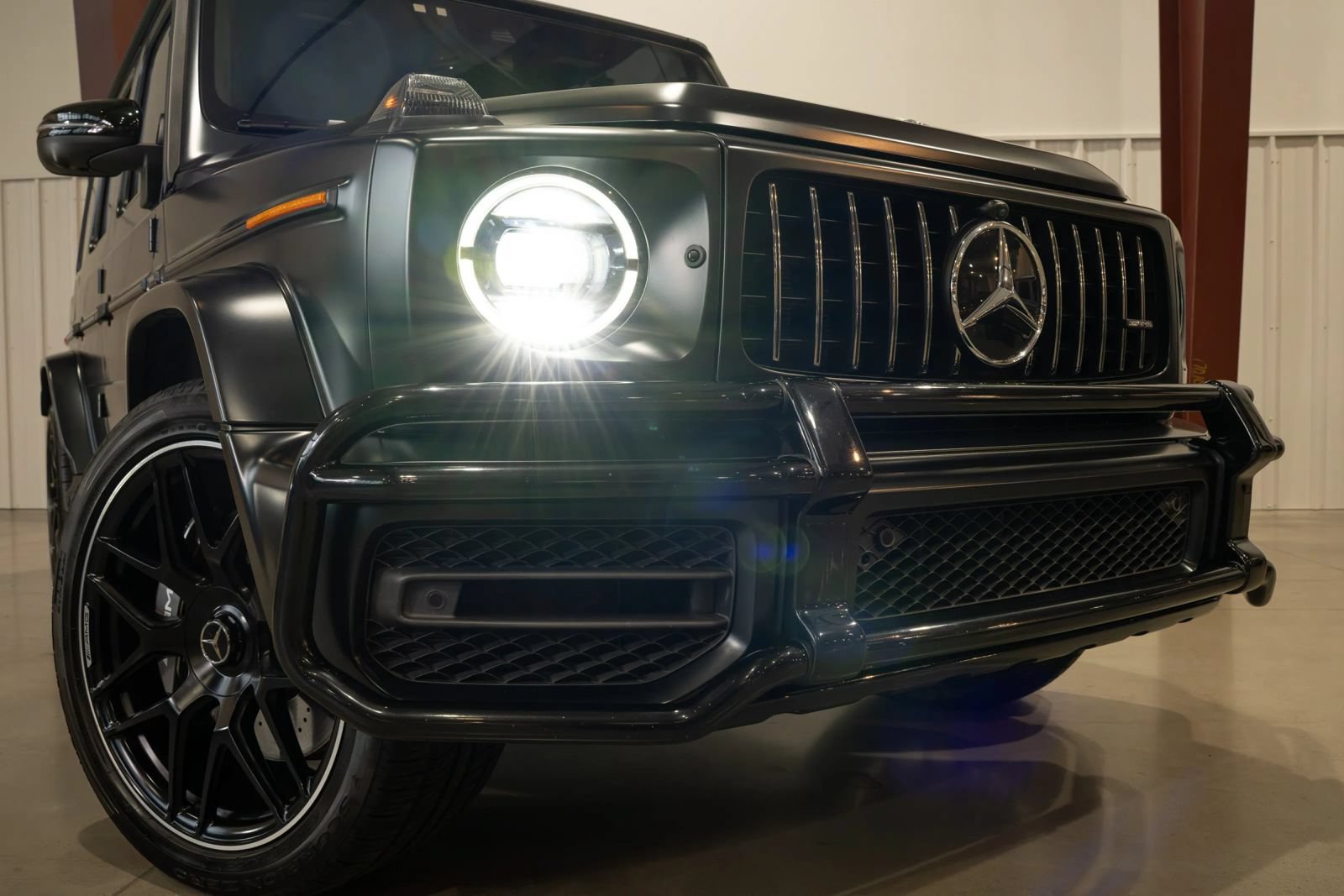 Used 2019 Mercedes-Benz G 63 AMG 4MATIC image 17
