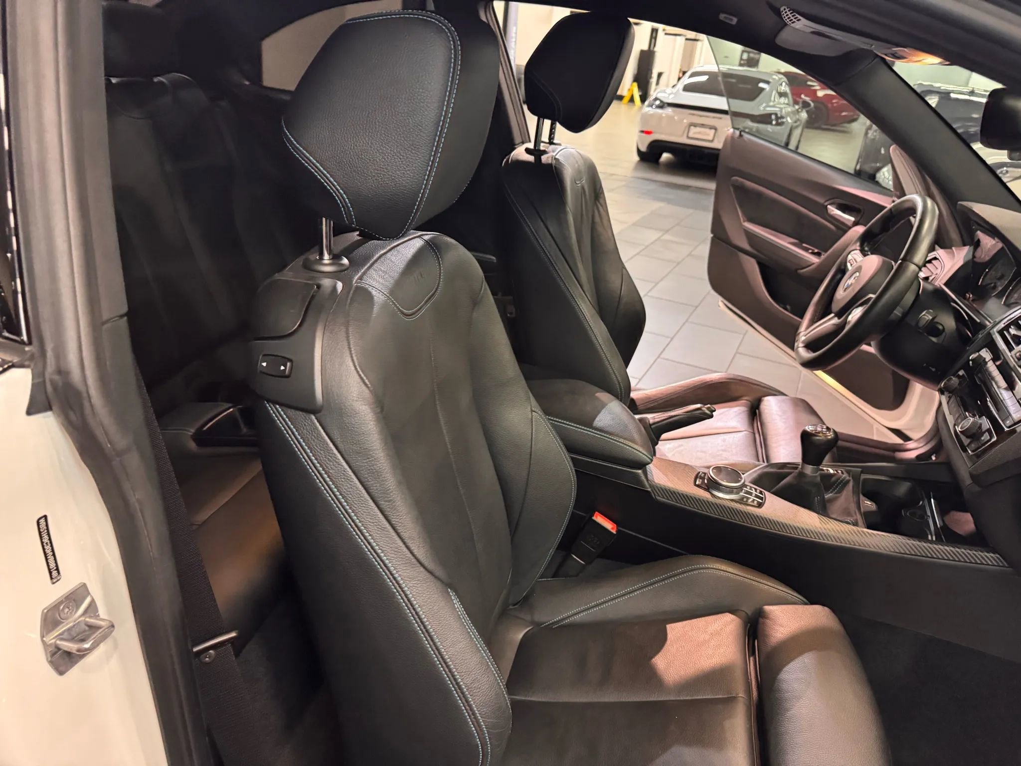 Used 2017 BMW M2 RWD image 16