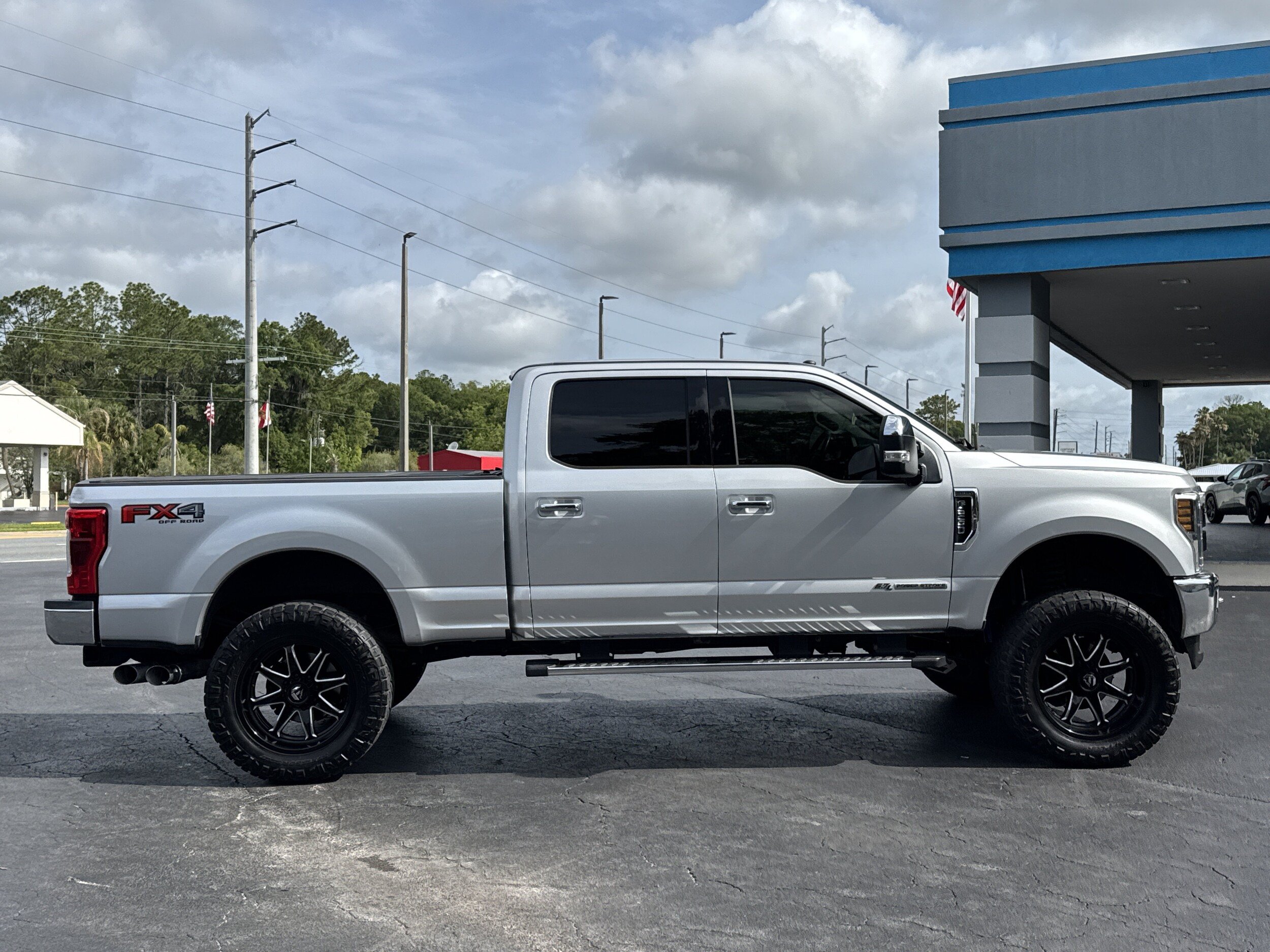 Used 2018 Ford F250 Lariat AWD/4WD image 9