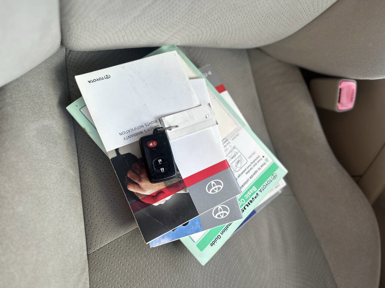 Used 2011 Toyota Prius Three image 16