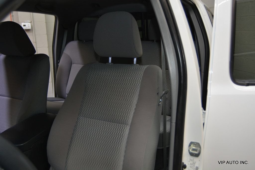 Used 2013 Toyota Tacoma PreRunner w/ SR5 Pkg RWD image 15