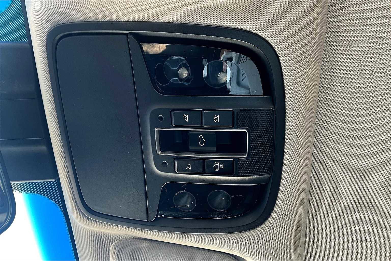 Used 2019 Kia Sorento EX image 33