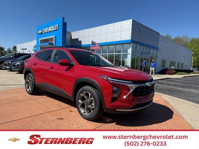 New 2026 Chevrolet Trax LT w/ LT Convenience Package FWD image 1