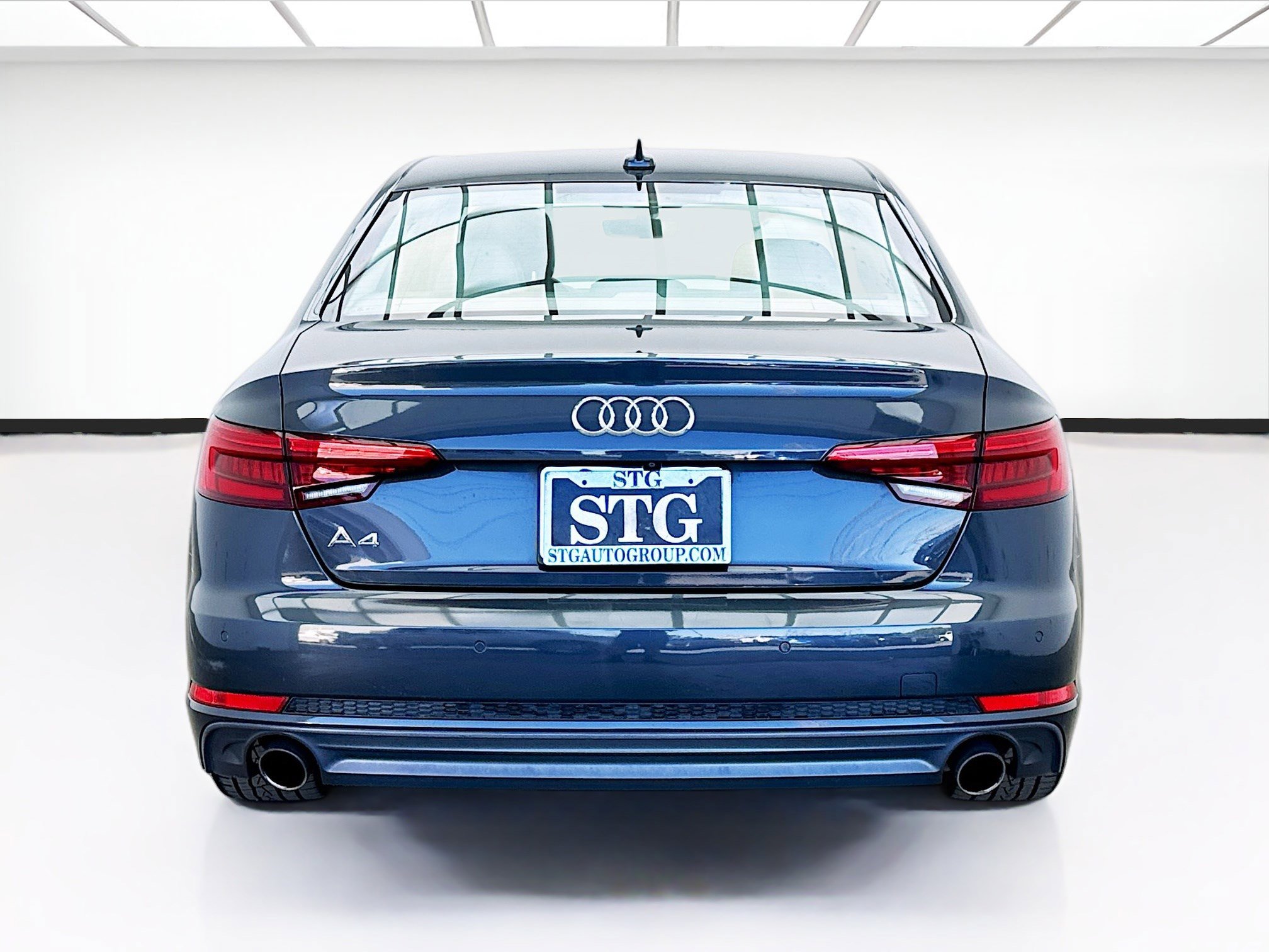 Used 2017 Audi A4 2.0T Premium Plus w/ Premium Plus Package image 5