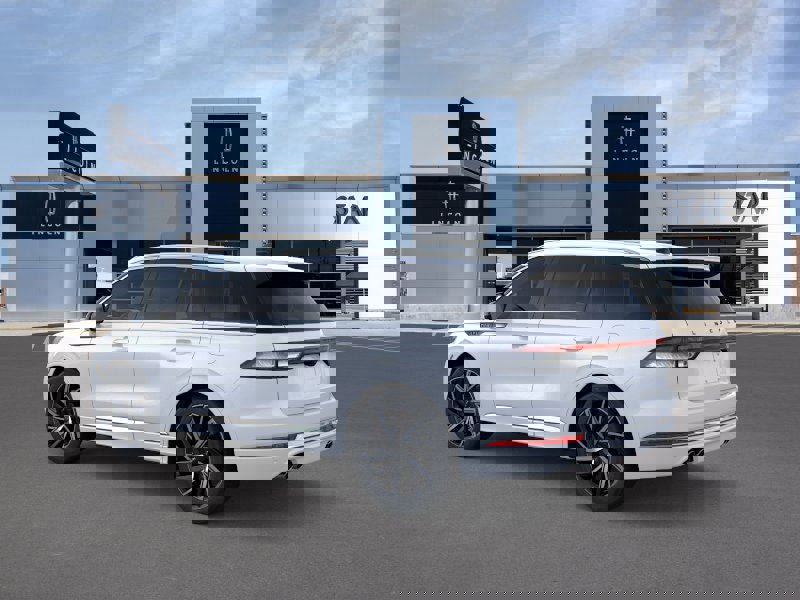 New 2025 Lincoln Aviator Black Label image 4