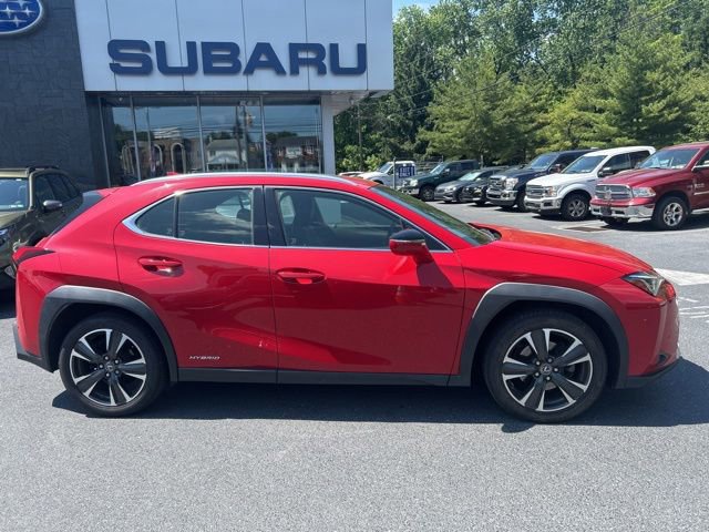 Used 2019 Lexus UX 250h w/ Premium Package AWD/4WD image 2