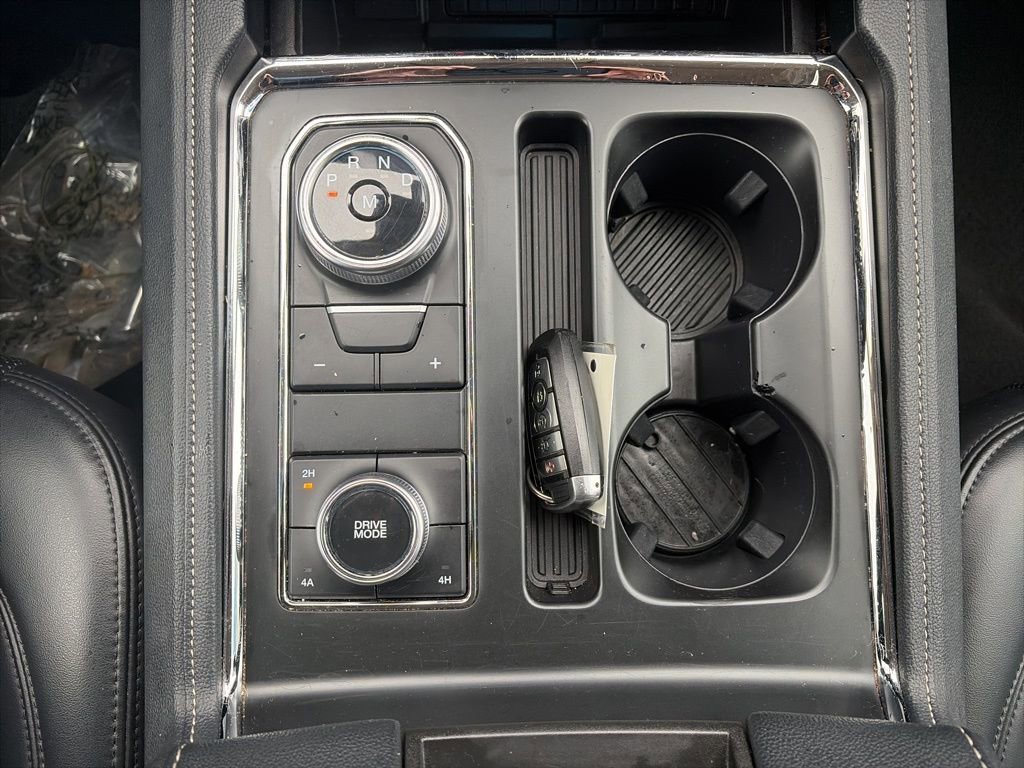 Used 2024 Ford Expedition Max XLT image 22