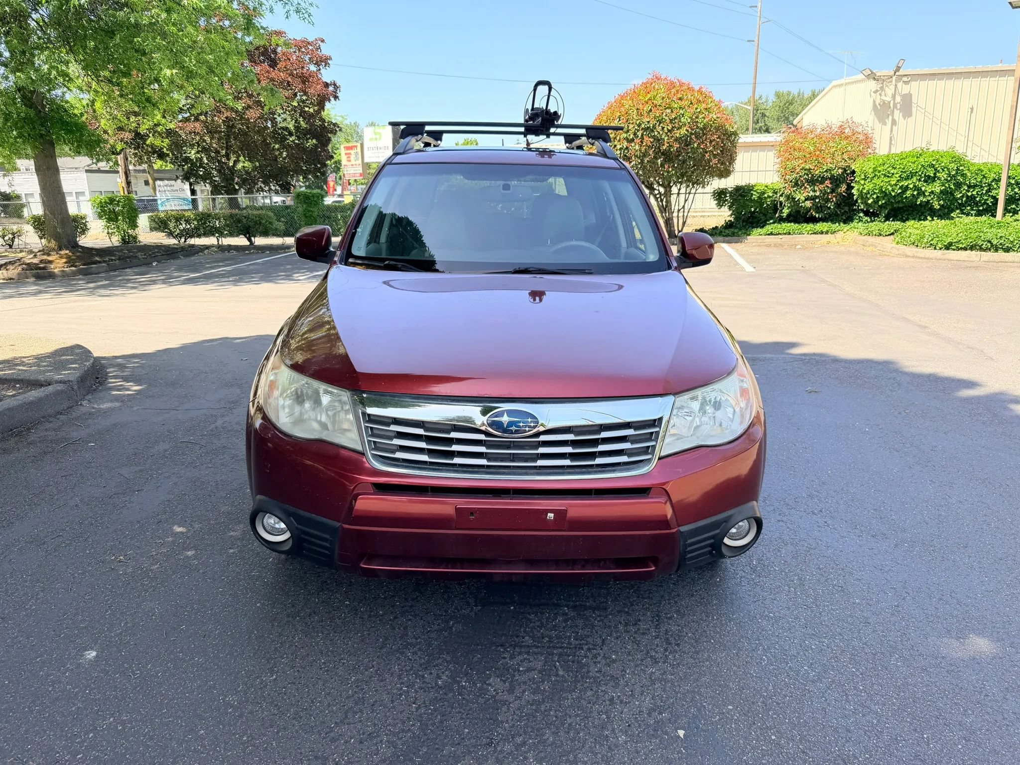 Used 2010 Subaru Forester 2.5X Limited AWD/4WD image 8